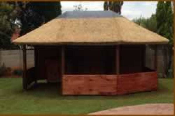 Africa Thatch CC