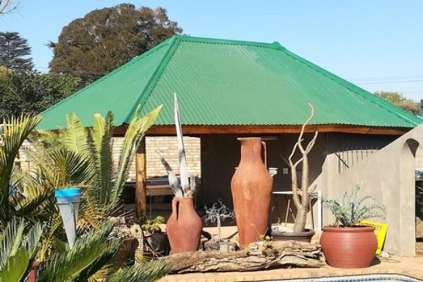 Pretoria Thatchers