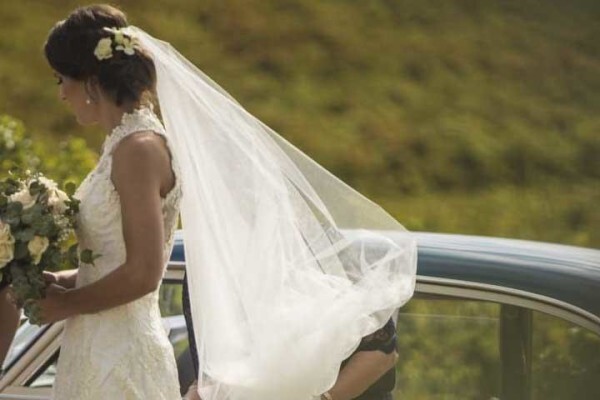 Amelia Brides CC