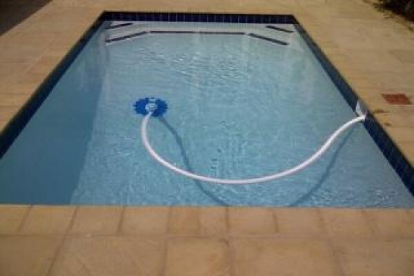Scotts Pool Service CC