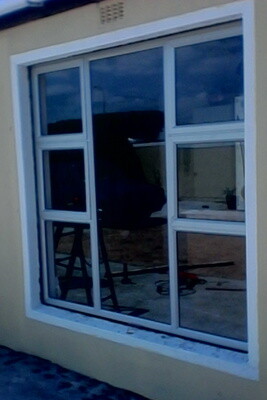 Shantie's Glass & Aluminium