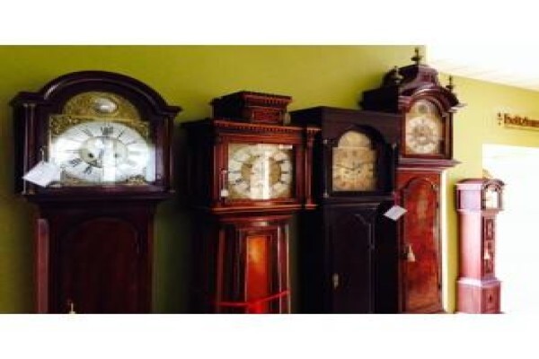 Holtzhausen Clocks & Music Boxes
