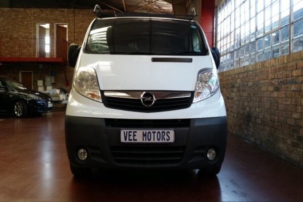 Vee Motors:Car Sales