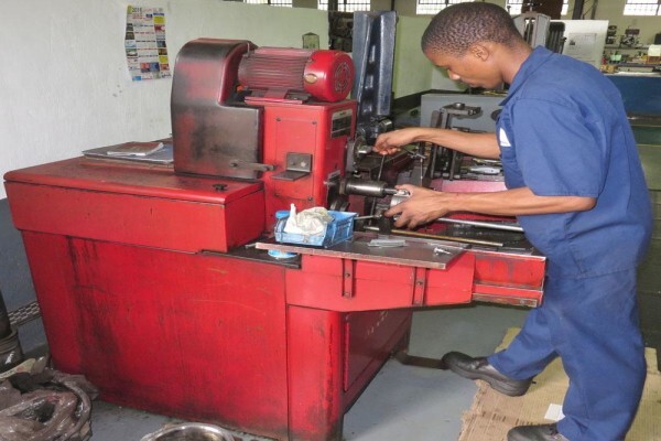R and B Motor Engineering CC