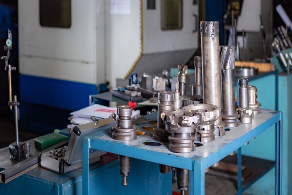 L & J Tool & Engineering Works (Edms) Bpk