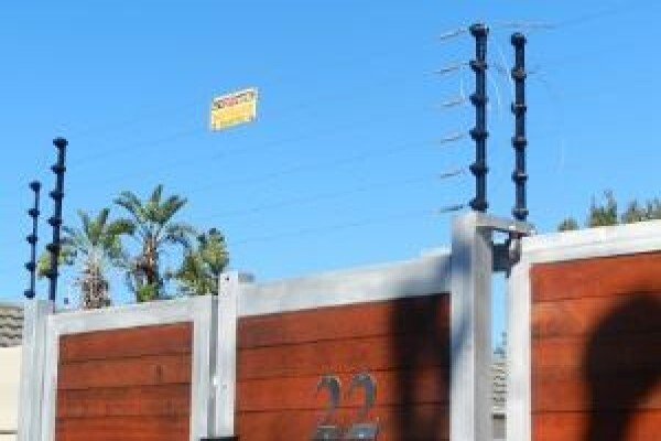 Live Wire Electrified Fencing CC