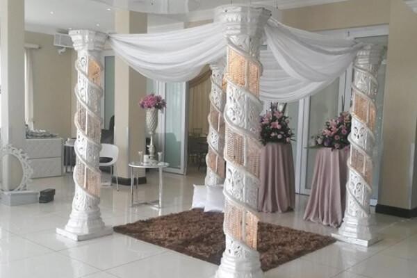 Pavilion Hotel