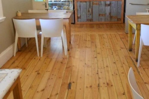 The Dust Free Floor Sanding Man