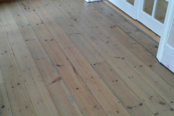 The Dust Free Floor Sanding Man