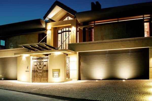 Coroma Doors