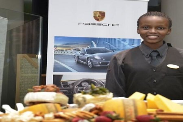 Serve-Pro Specialised Waitron Bartender Training & Placement Agency