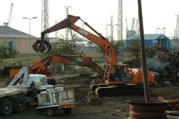 C & S Construction Machinery Services CC