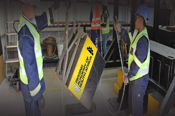 Machine Moving & Engineering Kwazulu Natal (Pty) Ltd