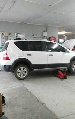 L G Car Sales