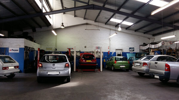 Alan Edwards Motors CC