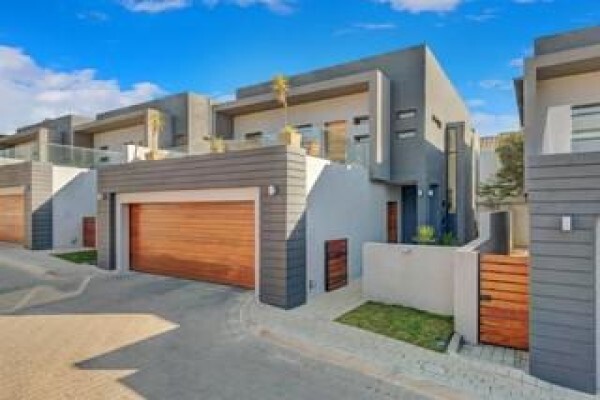 Homes of Distinction