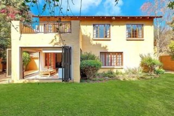 Homes of Distinction
