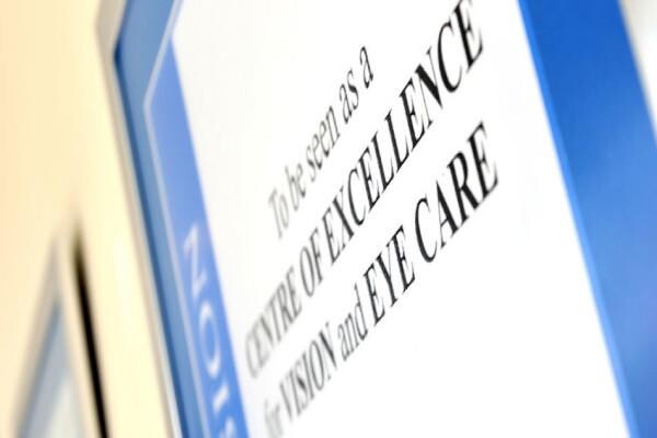 Eye & Laser Institute (J/Bay)