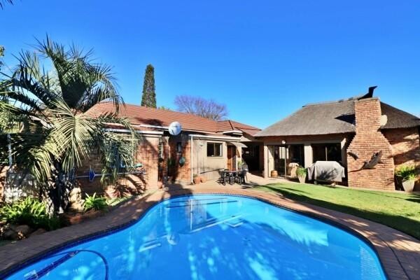 Re/Max Randgro Estate Agents