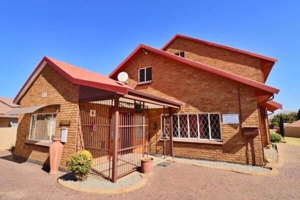 Re/Max Randgro Estate Agents