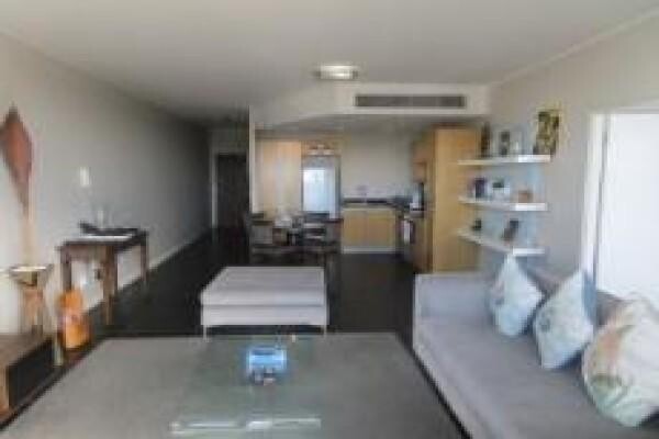 Re/Max Living