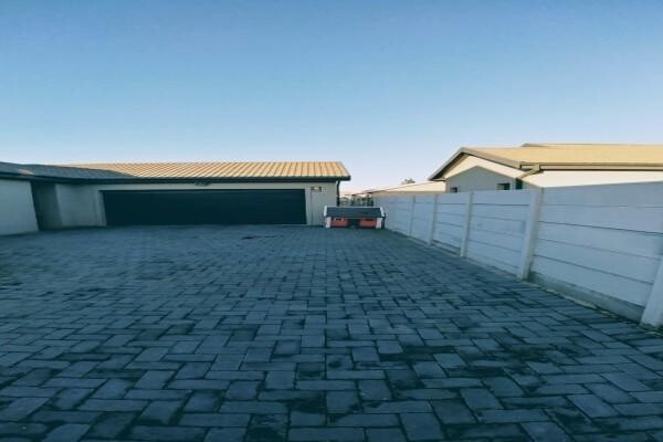 Property.Com