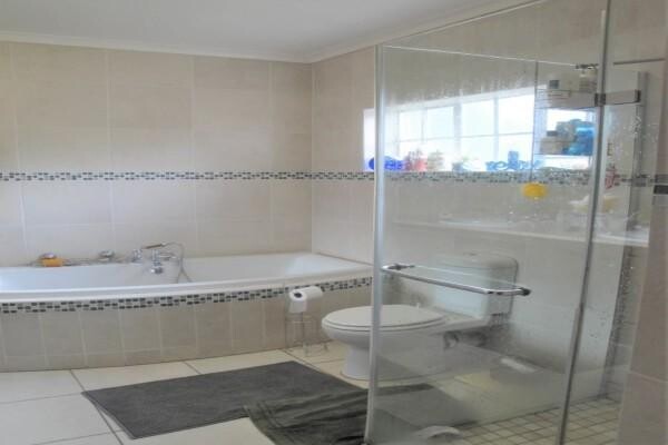 Property.Com