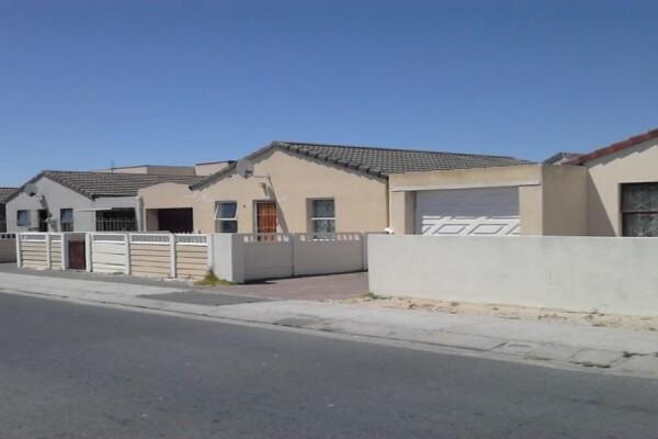 Prospur Real Estate:Mitchells Plain