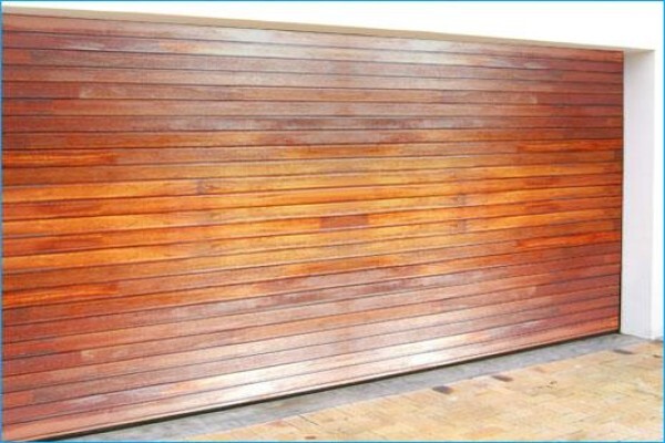 Weatherdoor