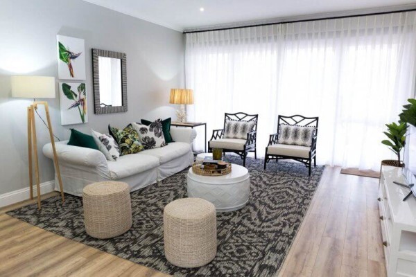 Inovar Flooring:Pinetown