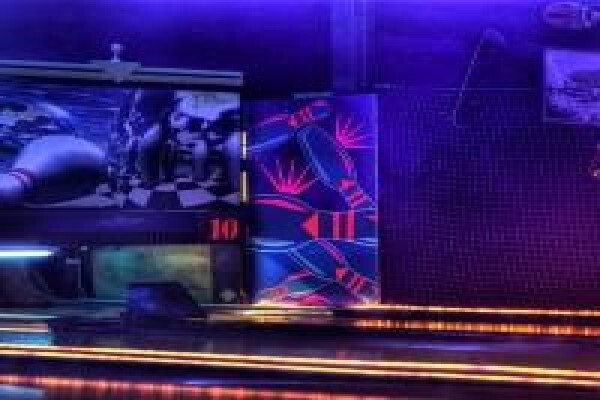 Extreme Ten Pin Bowling