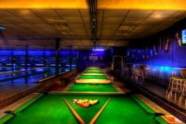 Extreme Ten Pin Bowling