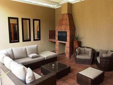 Cedar Manor Guest House