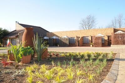 The Lazy Grape Guest Lodge