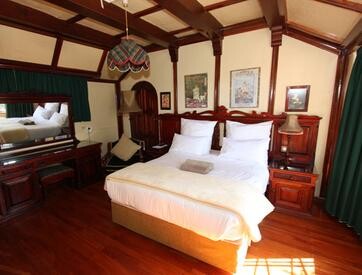 Tudor Lodge