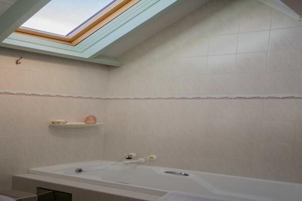 Westlodge Bed & Breakfast