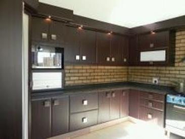 Zet Zet Guest House