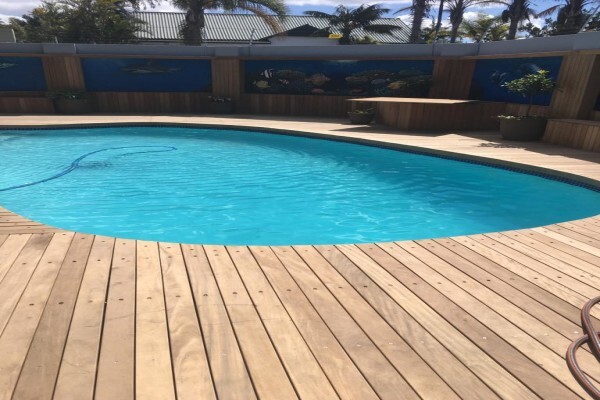 Pool & Patio