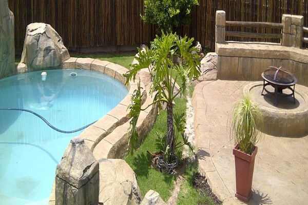 Thatchcrete Rock Pools CC
