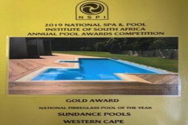 Sundance Pools:FreeCall