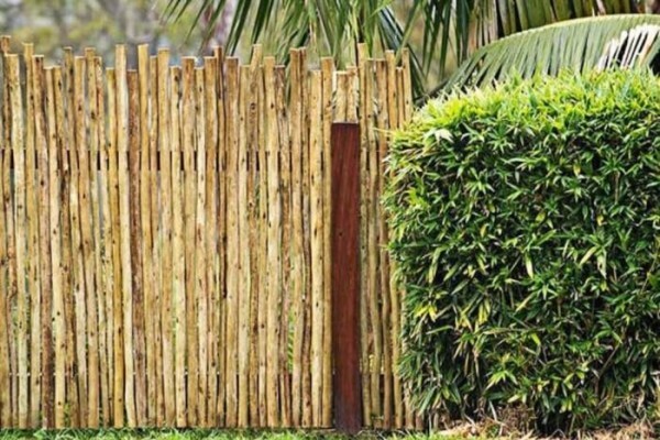 Pole Yard The