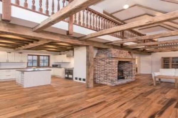 Maple Street Timbers (Pty) Ltd