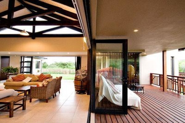 C H E Architects