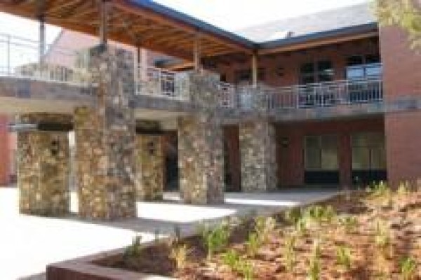 4 Design & Architecture