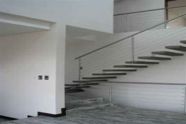 4 Design & Architecture