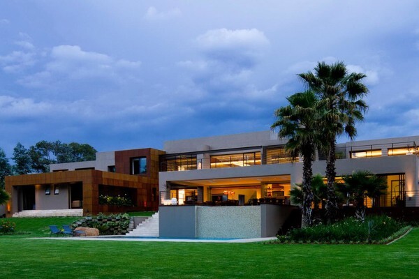 Van Der Meulen Nico Architects