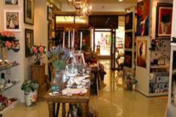 Dante Art & Decor