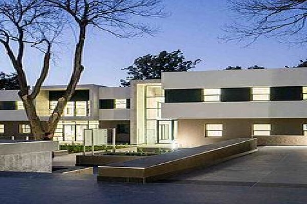 Farquharson Projects (Pty) Ltd