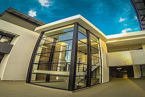 Farquharson Projects (Pty) Ltd