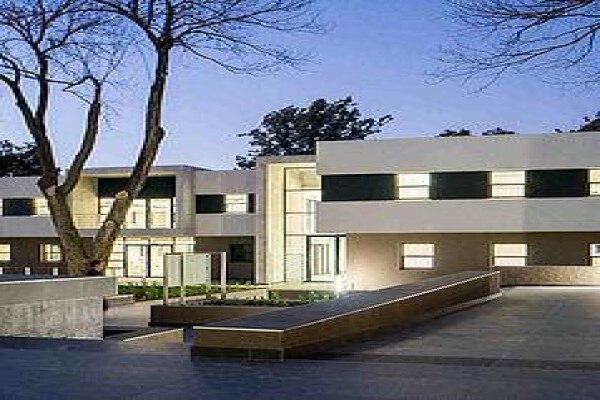 Farquharson Projects (Pty) Ltd